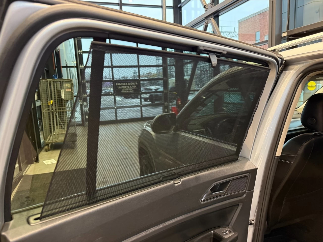 2018 Volkswagen Atlas Highline https://www.acuramontrealcentre.com/resize/b990ff35b810a3abc0cc817b2ca24889-1