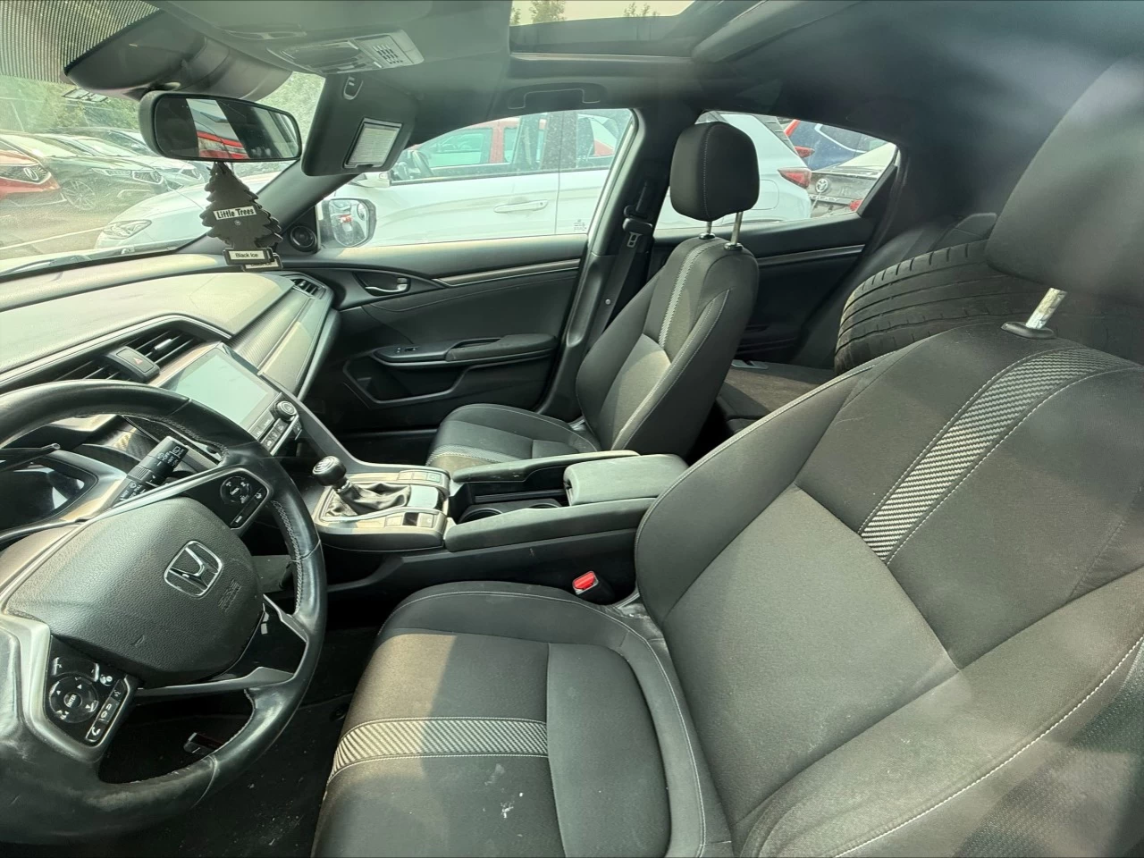 2019 Honda Civic Sport https://www.acuramontrealcentre.com/resize/b990ff35b810a3abc0cc817b2ca24889-1