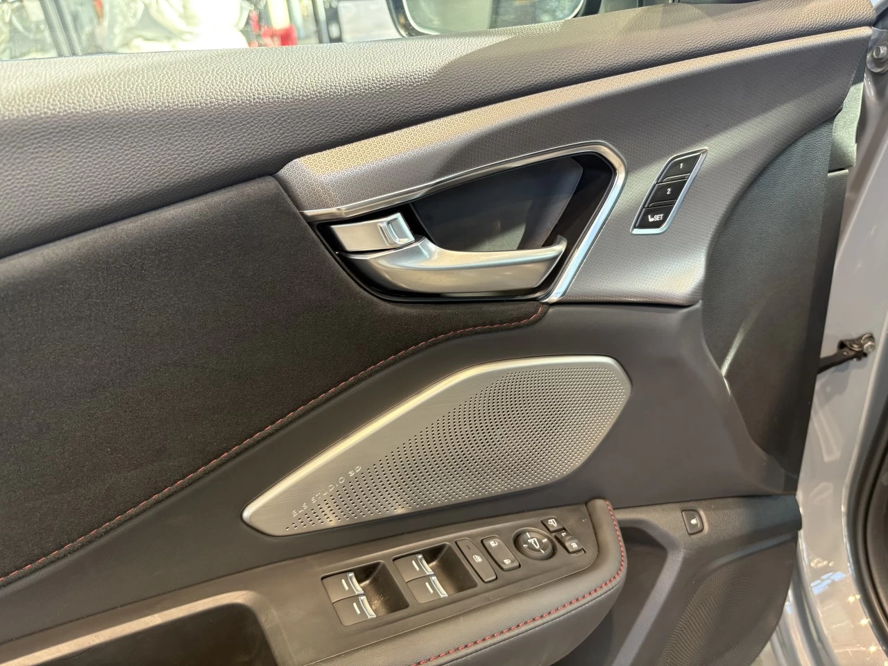 2026 Acura ADX Platinum Elite A-Spec Main Image