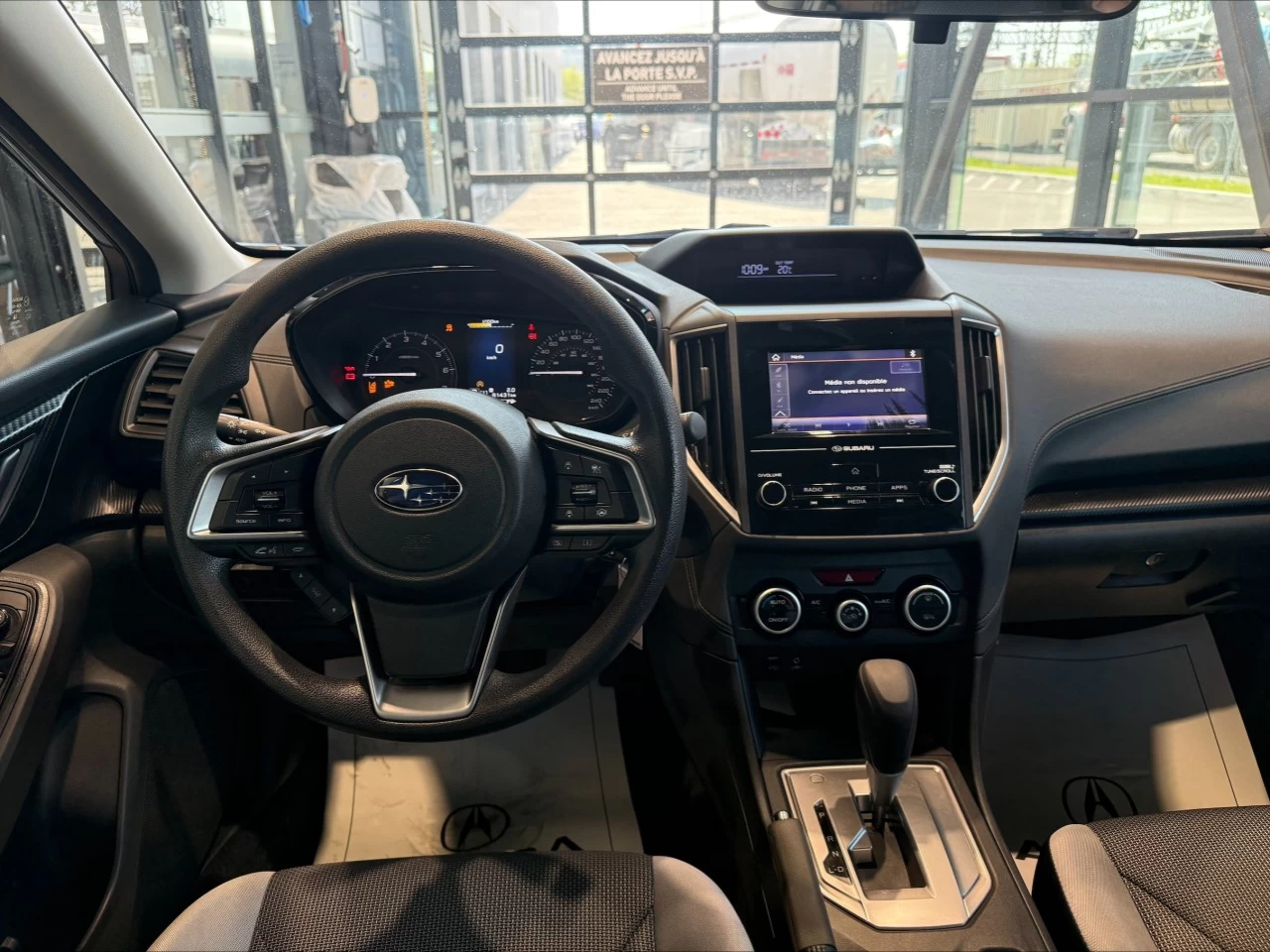 2021 Subaru Crosstrek Convenience https://www.acuramontrealcentre.com/resize/b990ff35b810a3abc0cc817b2ca24889-1
