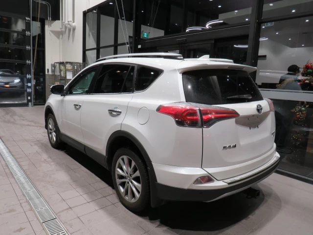 Toyota RAV4 Limited 2017