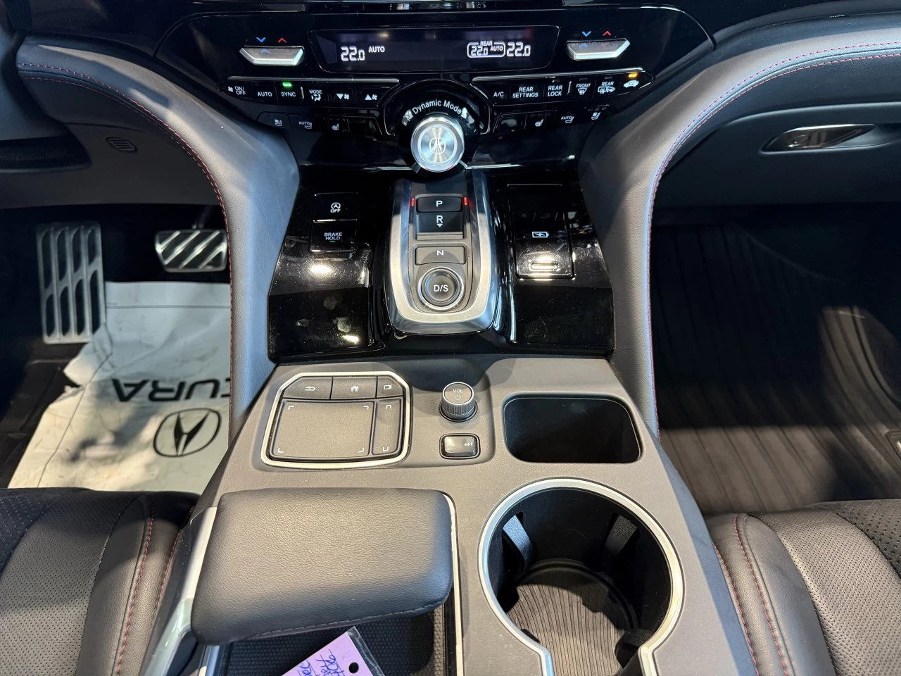 2022 Acura MDX A-Spec https://www.acuramontrealcentre.com/resize/b990ff35b810a3abc0cc817b2ca24889-1