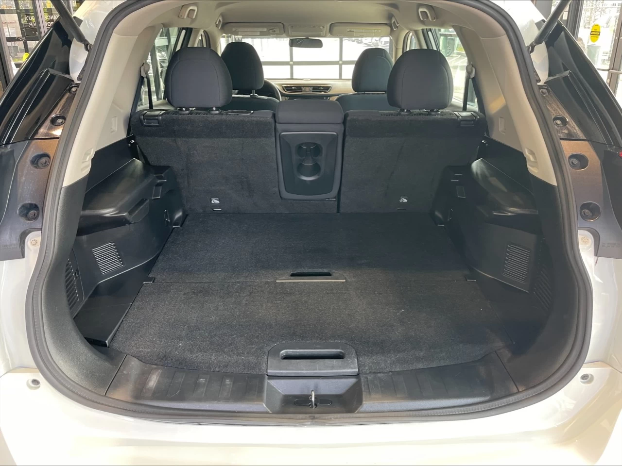 2019 Nissan Rogue S https://www.acuramontrealcentre.com/resize/b990ff35b810a3abc0cc817b2ca24889-1