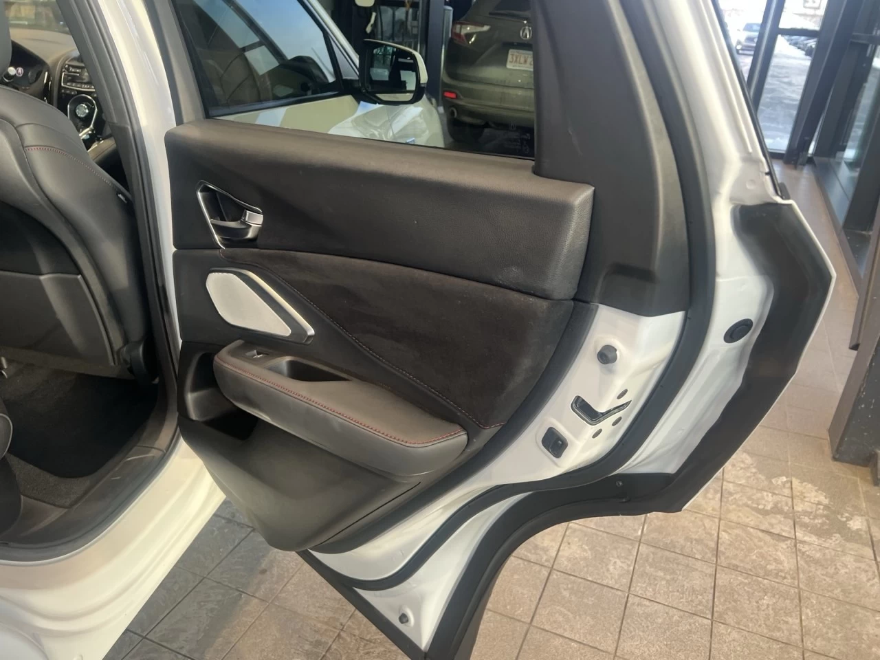 2023 Acura RDX A-Spec https://www.acuramontrealcentre.com/resize/b990ff35b810a3abc0cc817b2ca24889-1