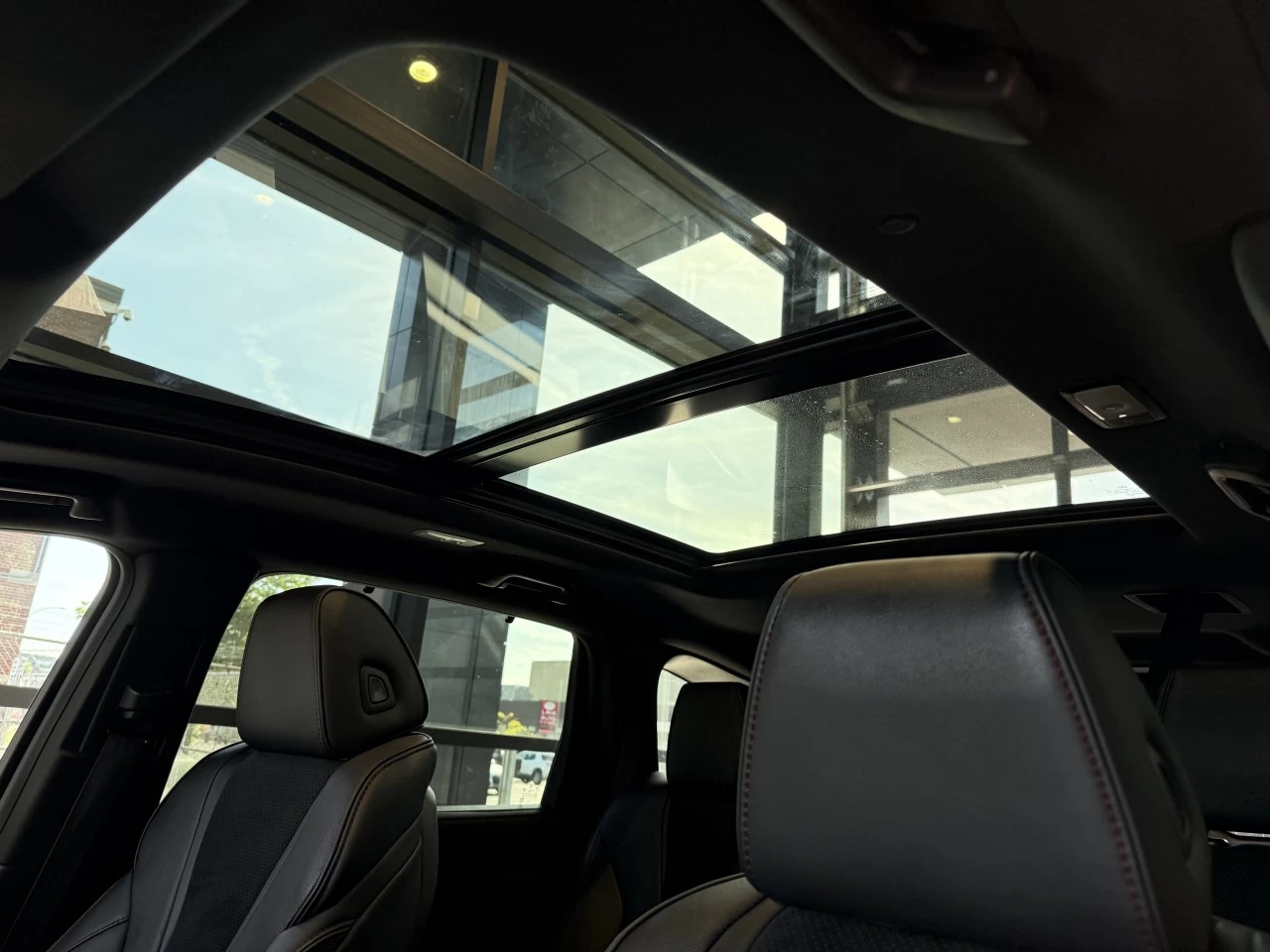 2022 Acura MDX A-Spec https://www.acuramontrealcentre.com/resize/b990ff35b810a3abc0cc817b2ca24889-1