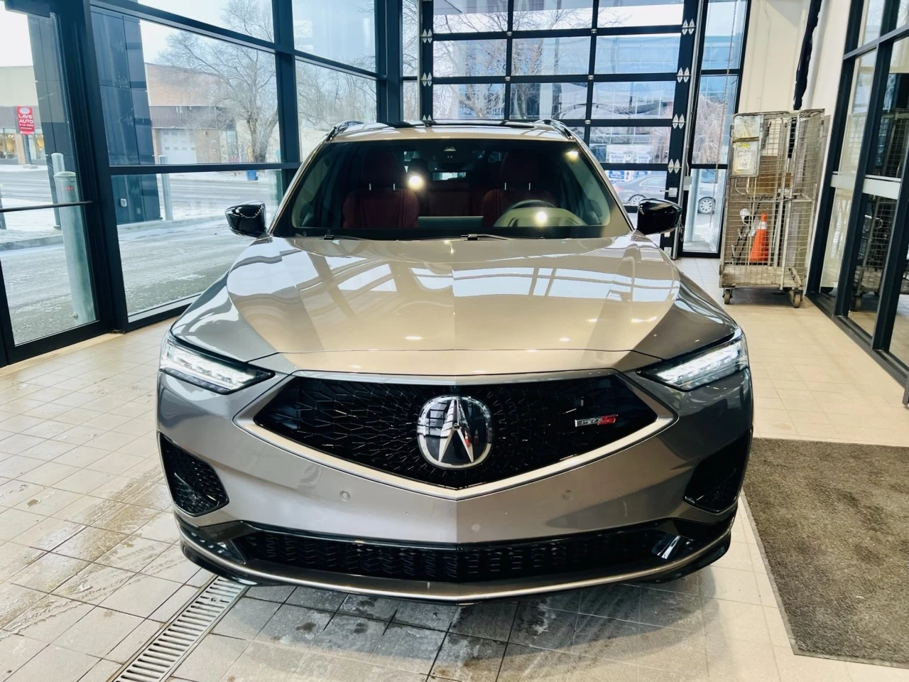 2024 Acura MDX Type S Ultra https://www.acuramontrealcentre.com/resize/b990ff35b810a3abc0cc817b2ca24889-1