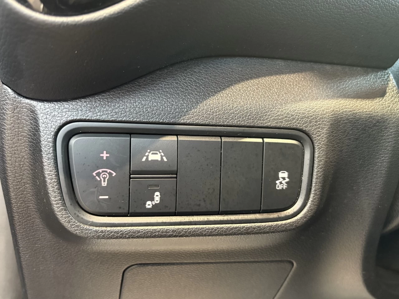 2021 Kia Soul EV EV Premium https://www.acuramontrealcentre.com/resize/b990ff35b810a3abc0cc817b2ca24889-1