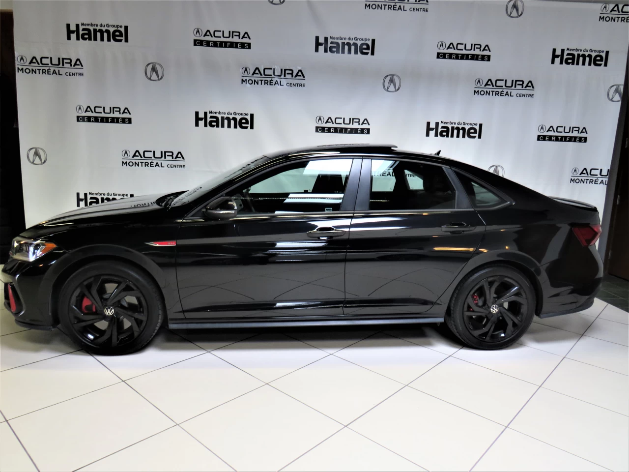 2023 Volkswagen Jetta GLI AUTOBAHN https://www.acuramontrealcentre.com/resize/b990ff35b810a3abc0cc817b2ca24889-1
