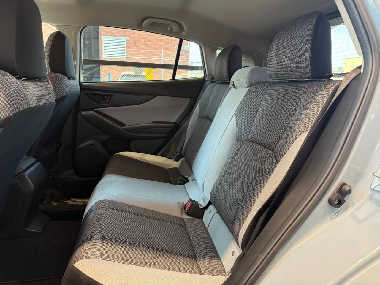2021 Subaru Crosstrek Convenience https://www.acuramontrealcentre.com/resize/b990ff35b810a3abc0cc817b2ca24889-1