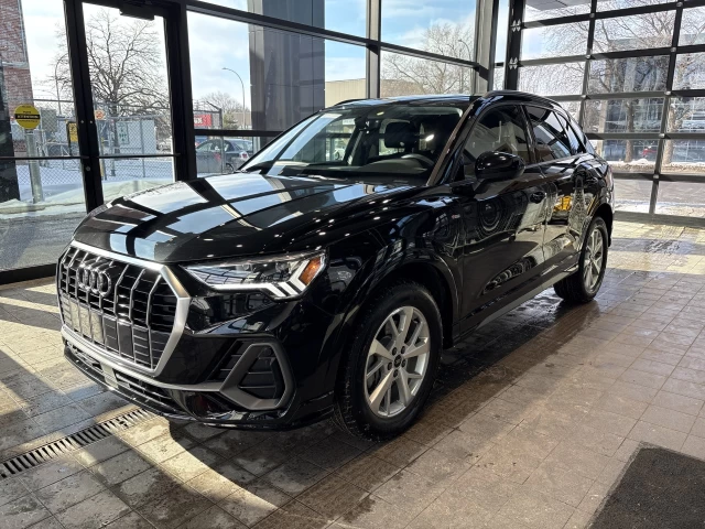 Audi Q3 Komfort 2024
