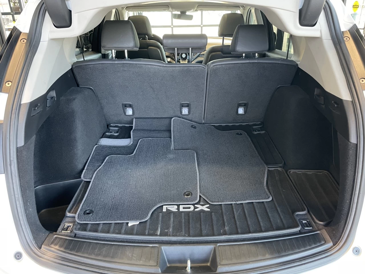 2021 Acura RDX Tech https://www.acuramontrealcentre.com/resize/b990ff35b810a3abc0cc817b2ca24889-1