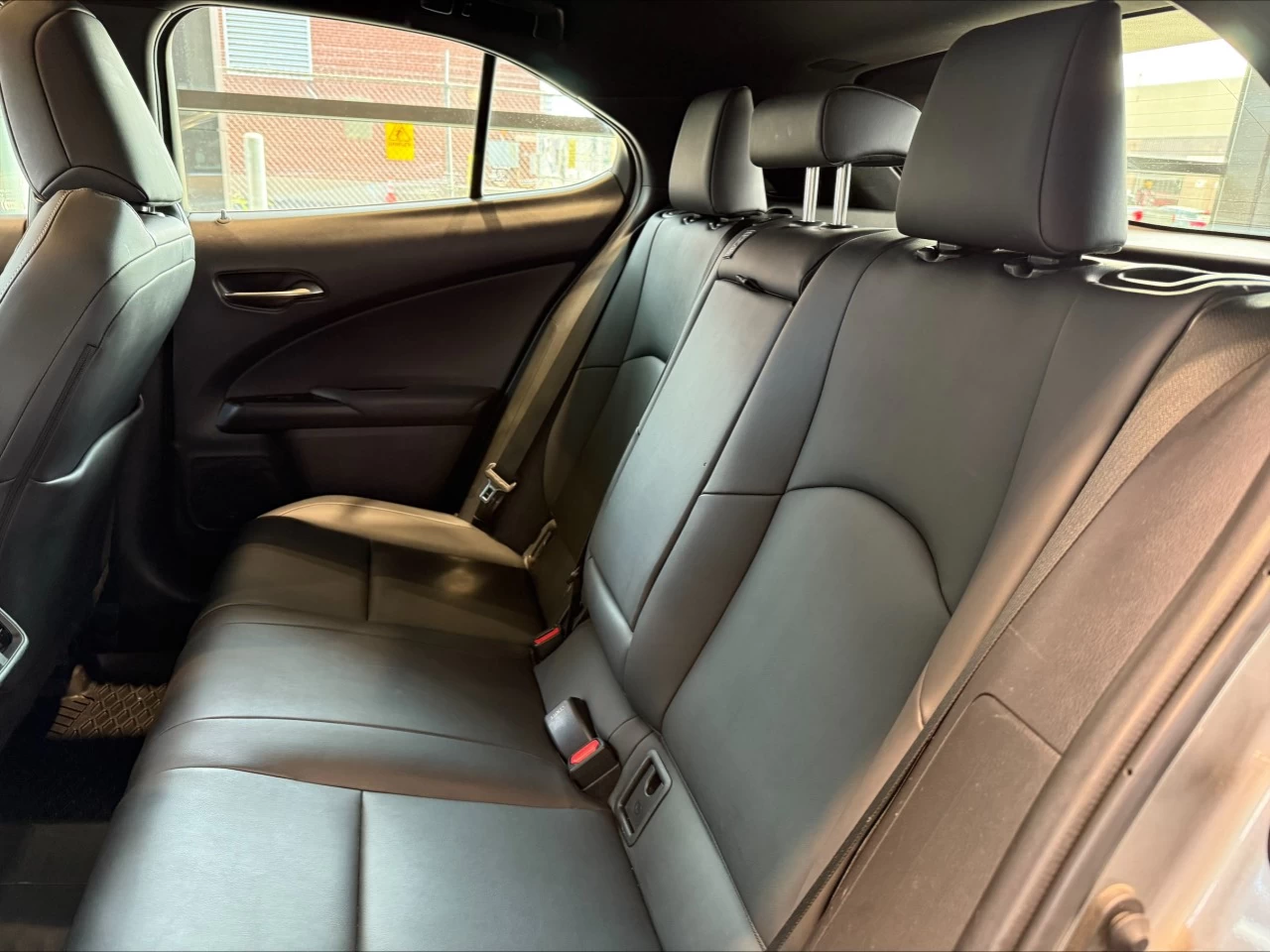 2021 Lexus UX250h UX 250h https://www.acuramontrealcentre.com/resize/b990ff35b810a3abc0cc817b2ca24889-1