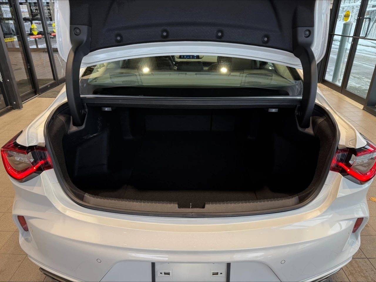 2021 Acura TLX Tech https://www.acuramontrealcentre.com/resize/b990ff35b810a3abc0cc817b2ca24889-1