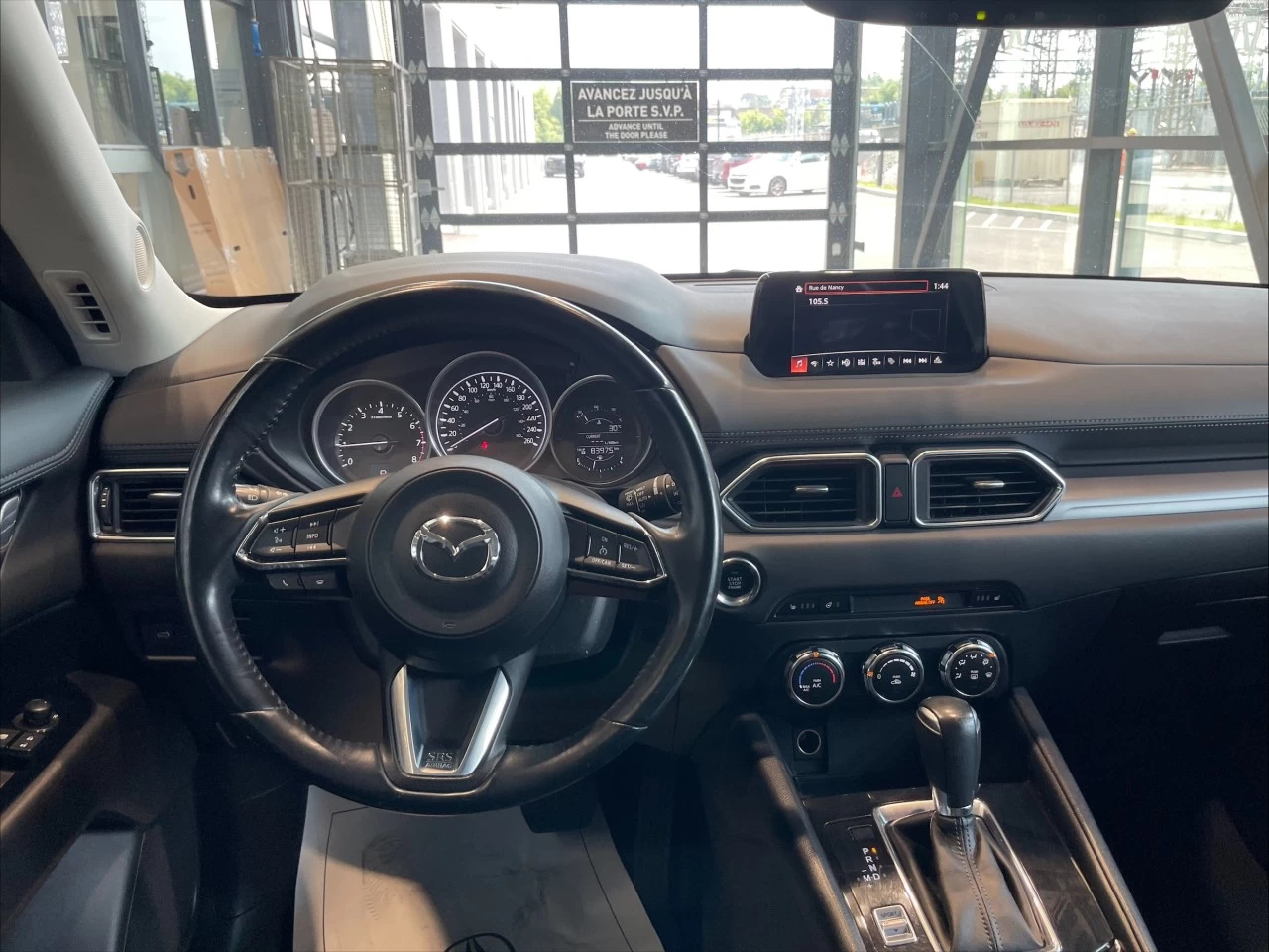 2017 Mazda CX-5 GS https://www.acuramontrealcentre.com/resize/b990ff35b810a3abc0cc817b2ca24889-1