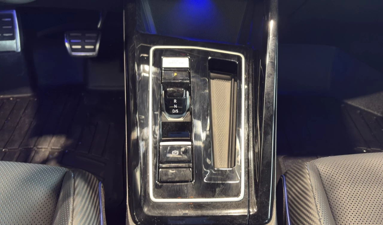 2023 Volkswagen Golf R DSG Image principale