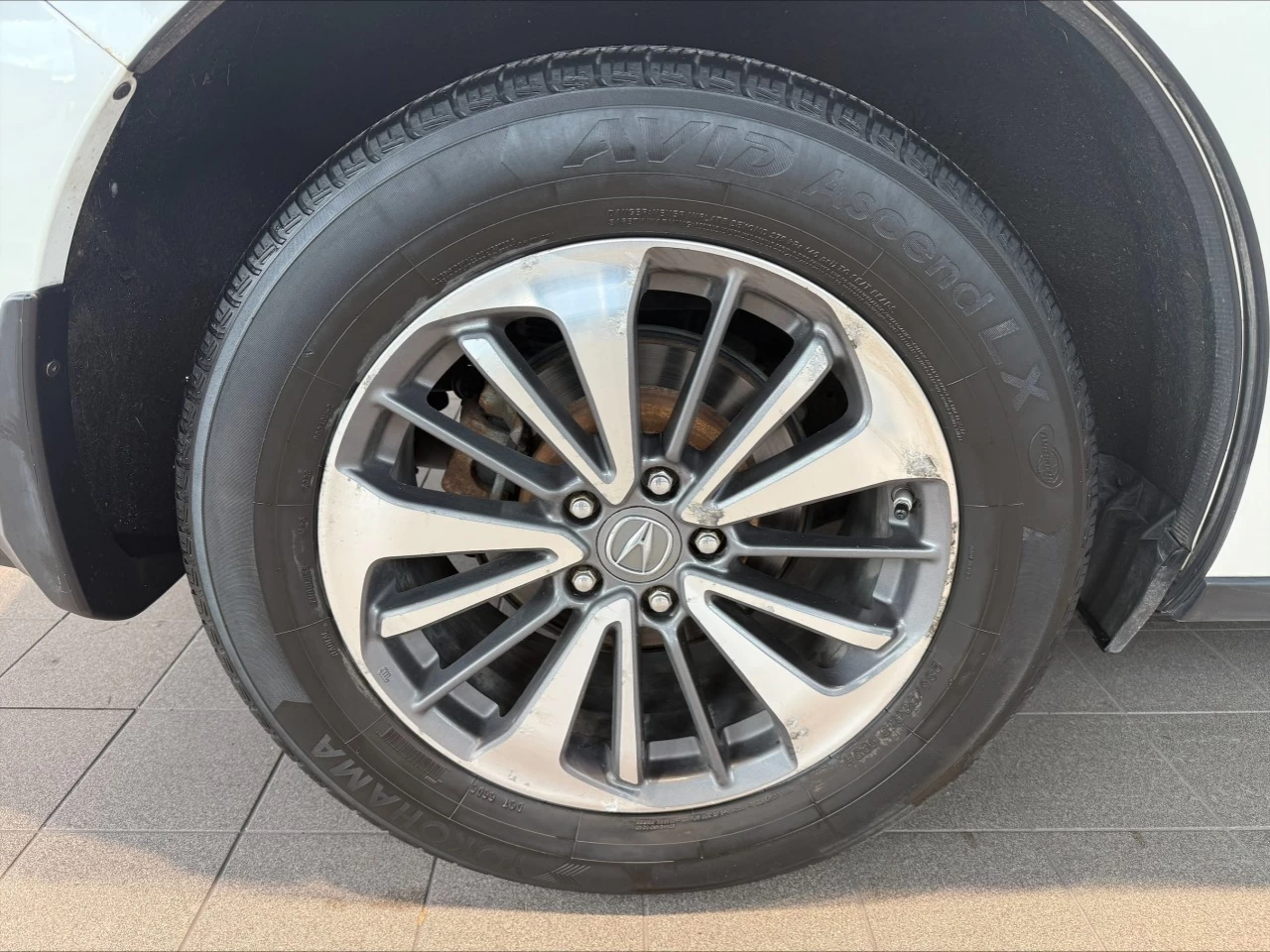 2018 Acura RDX Elite https://www.acuramontrealcentre.com/resize/b990ff35b810a3abc0cc817b2ca24889-1