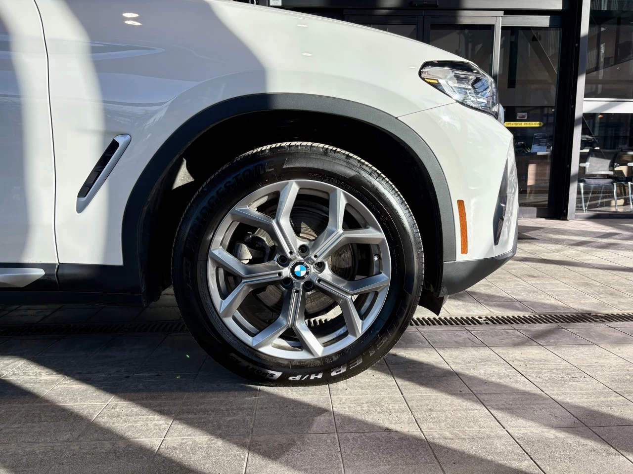 2025 BMW X4 xDrive30i https://www.acuramontrealcentre.com/resize/b990ff35b810a3abc0cc817b2ca24889-1