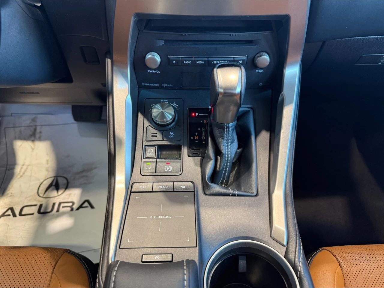 2018 Lexus NX300 NX 300 https://www.acuramontrealcentre.com/resize/b990ff35b810a3abc0cc817b2ca24889-1