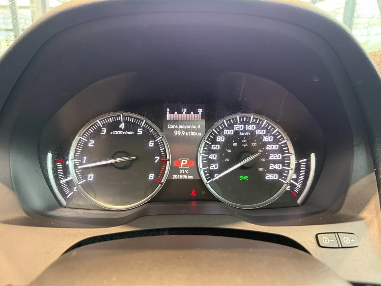 2017 Acura MDX SH-AWD 4dr https://www.acuramontrealcentre.com/resize/b990ff35b810a3abc0cc817b2ca24889-1