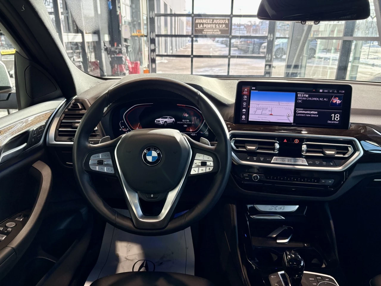 2025 BMW X4 xDrive30i https://www.acuramontrealcentre.com/resize/b990ff35b810a3abc0cc817b2ca24889-1