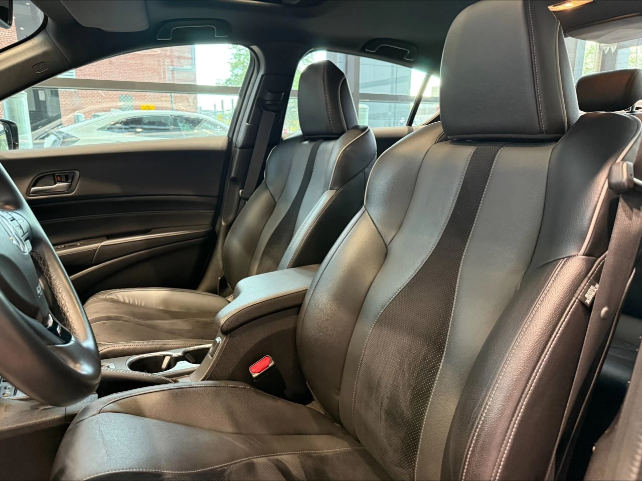 2019 Acura ILX A-Spec https://www.acuramontrealcentre.com/resize/b990ff35b810a3abc0cc817b2ca24889-1