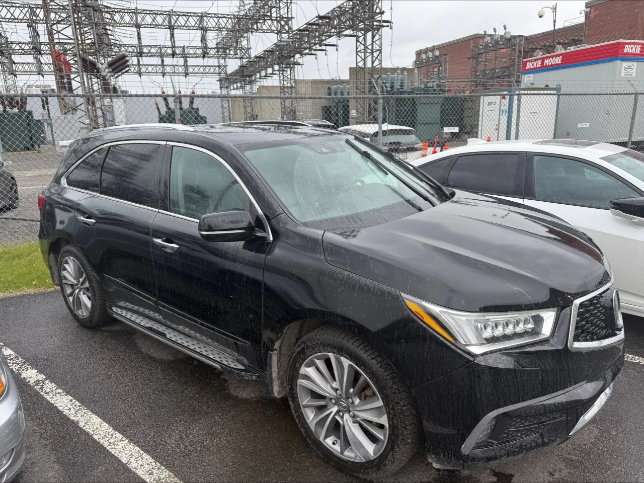 2017 Acura MDX Elite Pkg https://www.acuramontrealcentre.com/resize/b990ff35b810a3abc0cc817b2ca24889-1