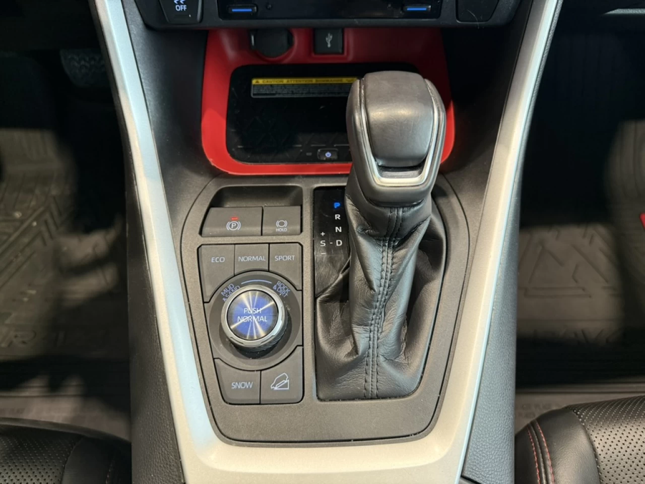 2021 Toyota RAV4 Trail https://www.acuramontrealcentre.com/resize/b990ff35b810a3abc0cc817b2ca24889-1