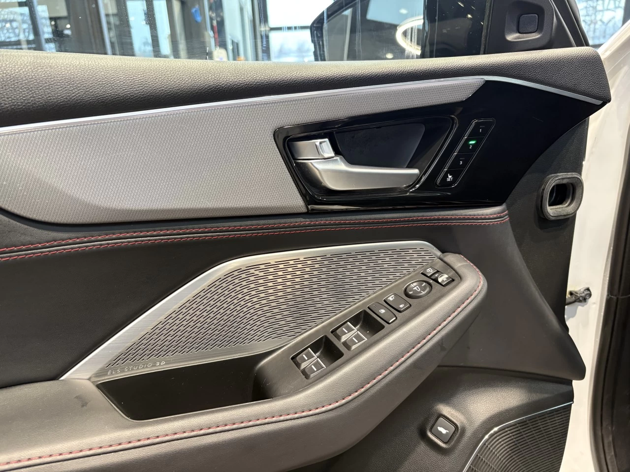 2022 Acura MDX A-Spec https://www.acuramontrealcentre.com/resize/b990ff35b810a3abc0cc817b2ca24889-1