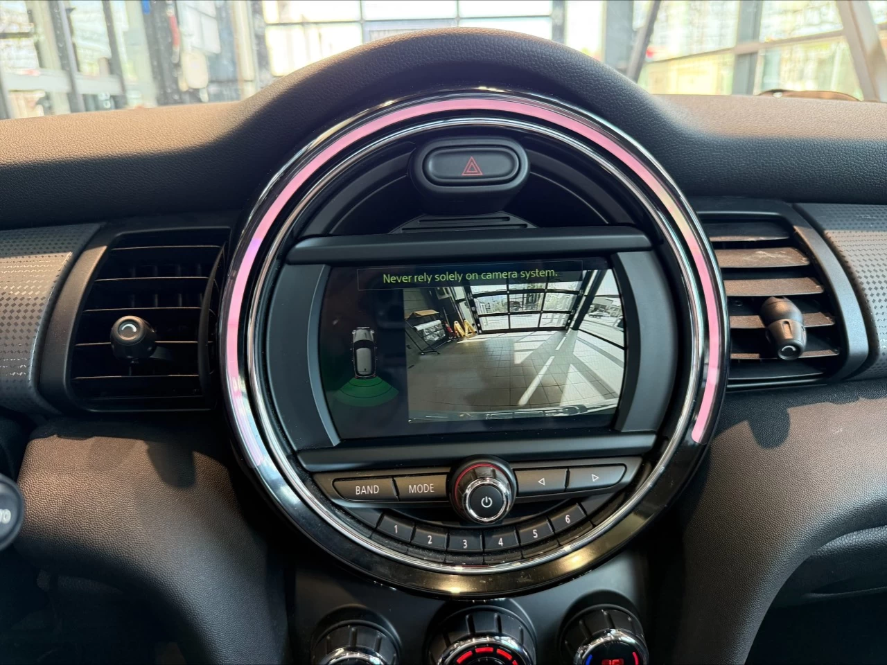 2019 Mini Cooper Cooper https://www.acuramontrealcentre.com/resize/b990ff35b810a3abc0cc817b2ca24889-1