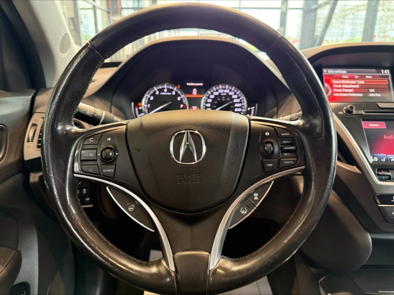 2017 Acura MDX SH-AWD 4dr https://www.acuramontrealcentre.com/resize/b990ff35b810a3abc0cc817b2ca24889-1