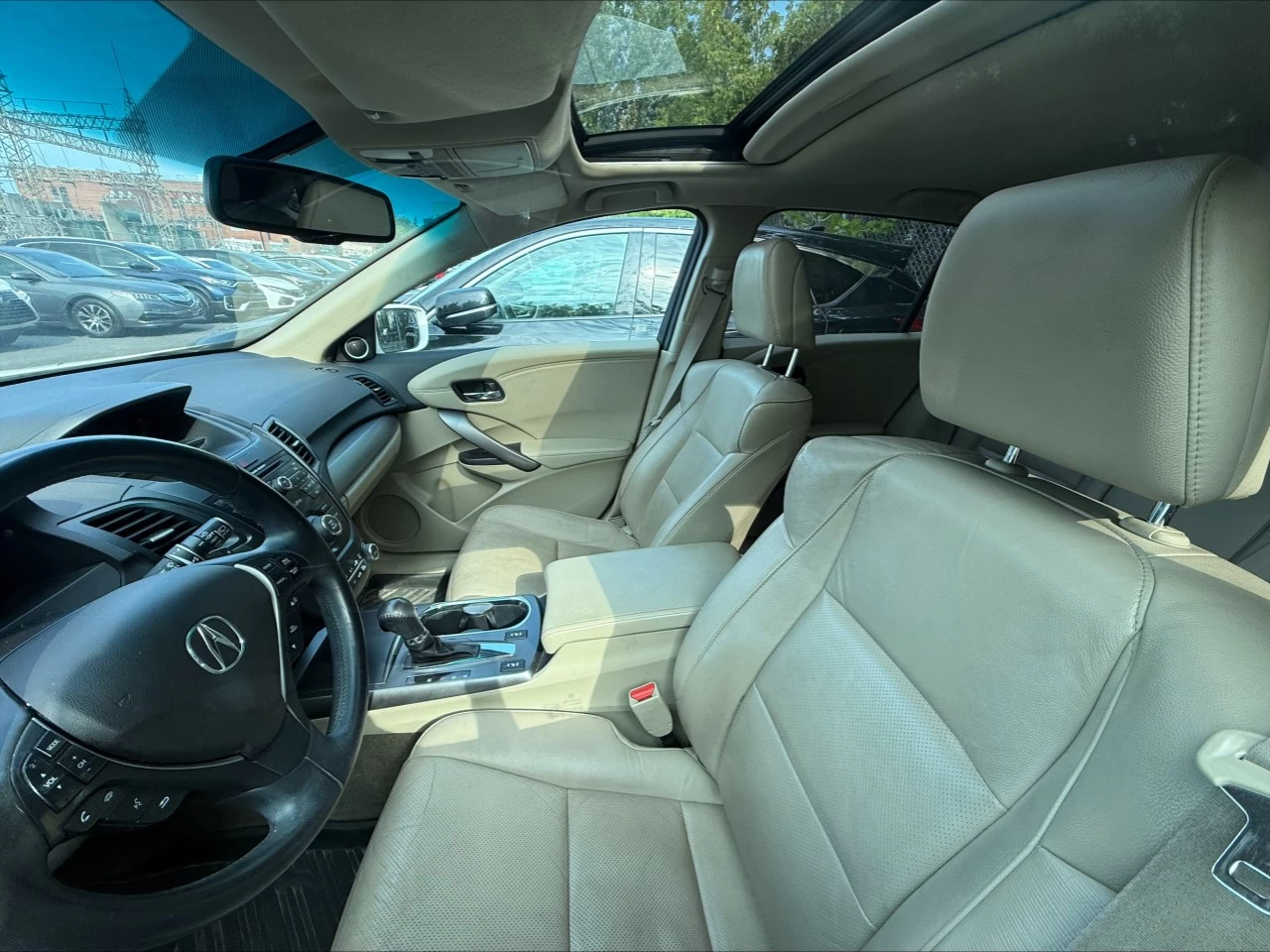 2014 Acura RDX AWD 4dr https://www.acuramontrealcentre.com/resize/b990ff35b810a3abc0cc817b2ca24889-1