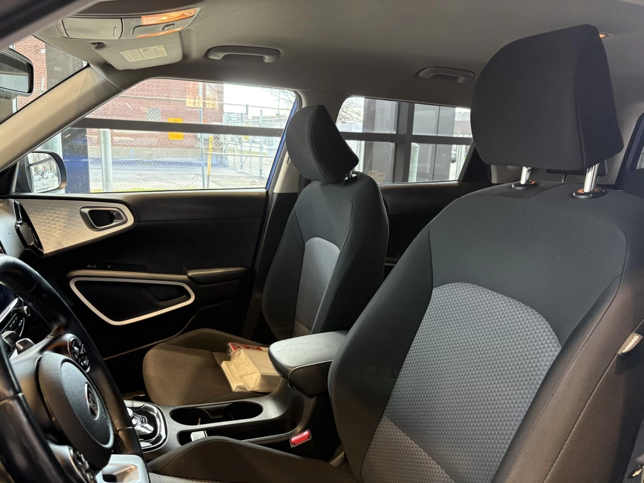 2021 Kia Soul EV EV Premium https://www.acuramontrealcentre.com/resize/b990ff35b810a3abc0cc817b2ca24889-1