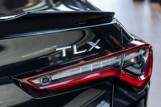 Acura TLX A-spec 2023