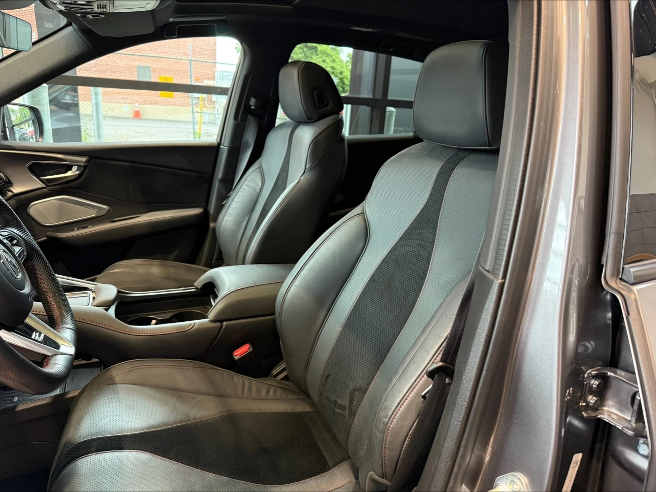 2022 Acura RDX A-Spec https://www.acuramontrealcentre.com/resize/b990ff35b810a3abc0cc817b2ca24889-1