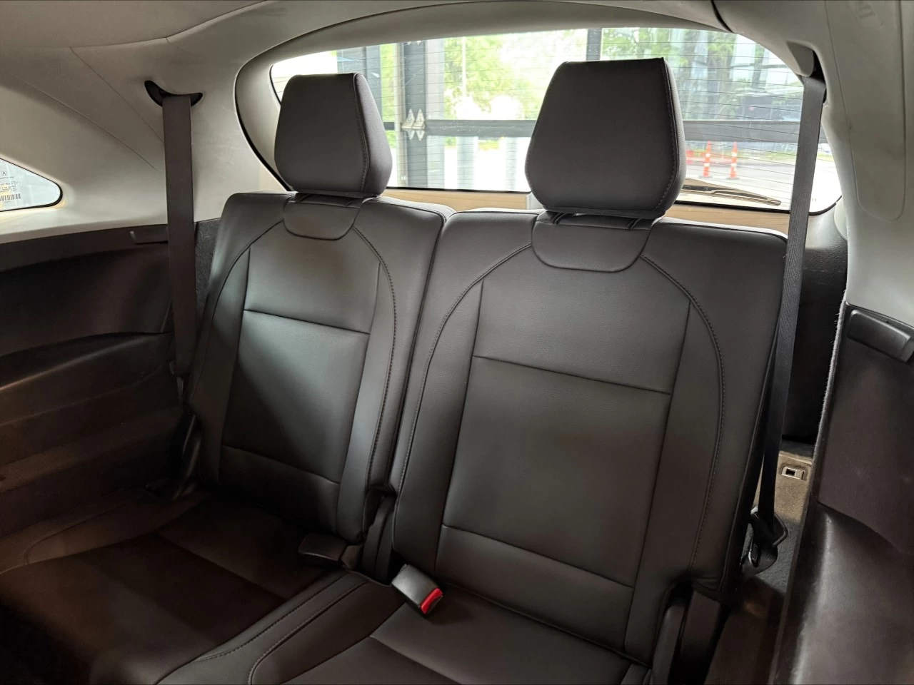 2017 Acura MDX SH-AWD 4dr https://www.acuramontrealcentre.com/resize/b990ff35b810a3abc0cc817b2ca24889-1
