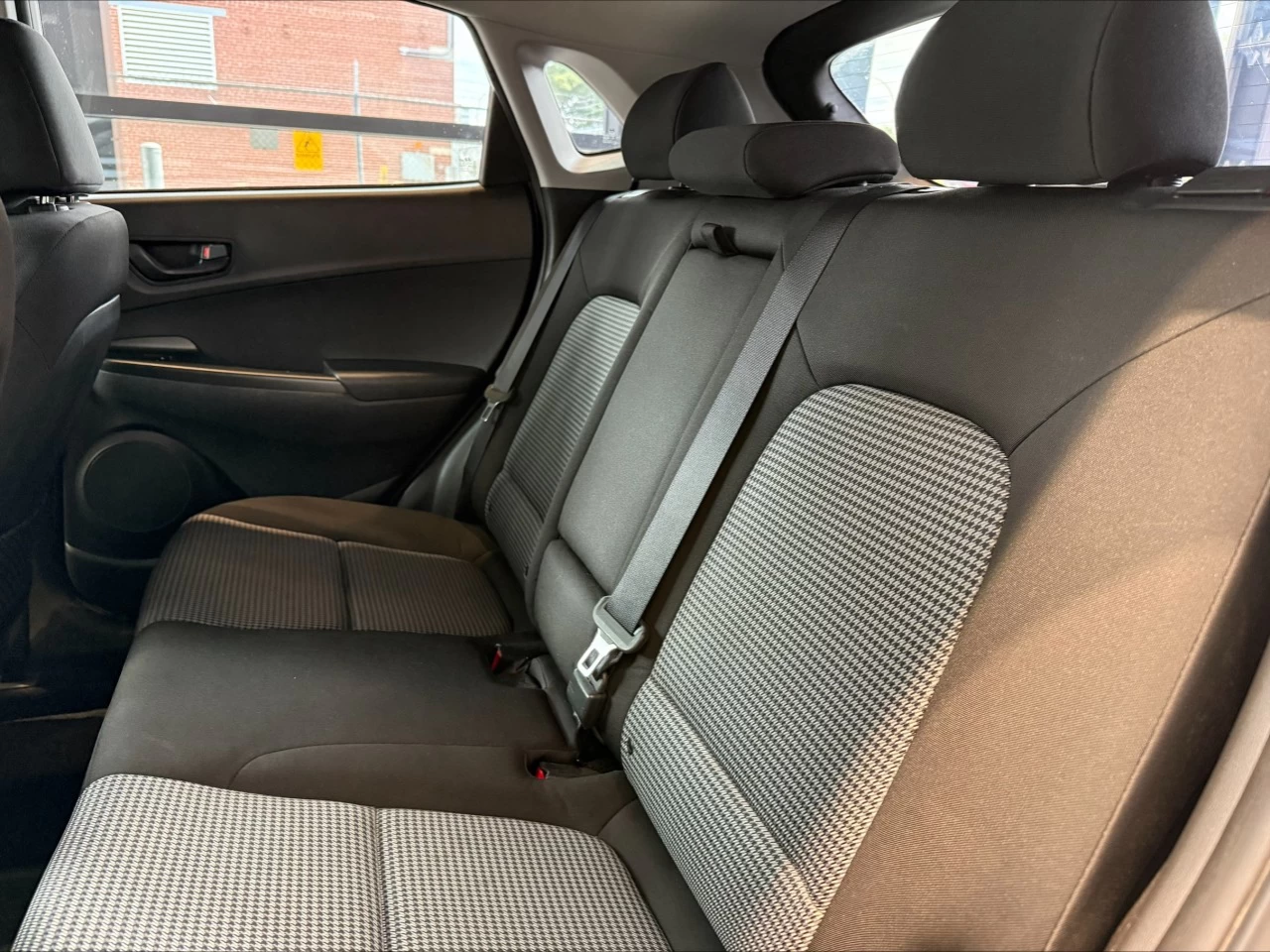 2020 Hyundai Kona Preferred https://www.acuramontrealcentre.com/resize/b990ff35b810a3abc0cc817b2ca24889-1