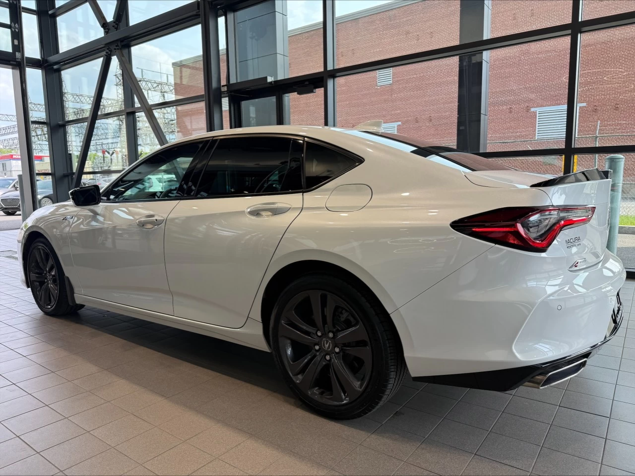 2023 Acura TLX A-Spec https://www.acuramontrealcentre.com/resize/b990ff35b810a3abc0cc817b2ca24889-1