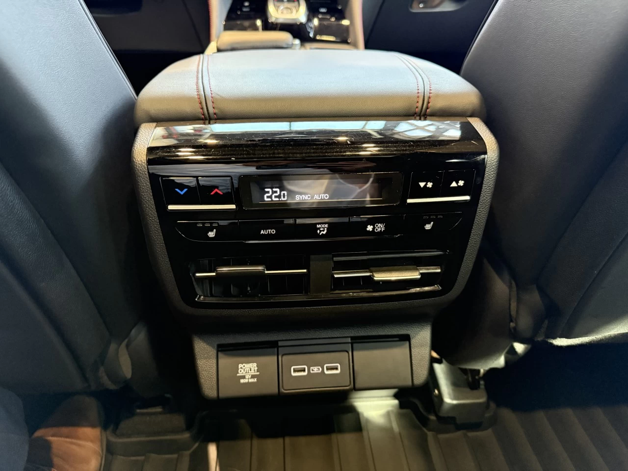 2022 Acura MDX A-Spec https://www.acuramontrealcentre.com/resize/b990ff35b810a3abc0cc817b2ca24889-1