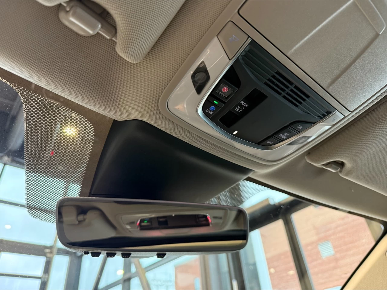 2021 Acura TLX Tech https://www.acuramontrealcentre.com/resize/b990ff35b810a3abc0cc817b2ca24889-1