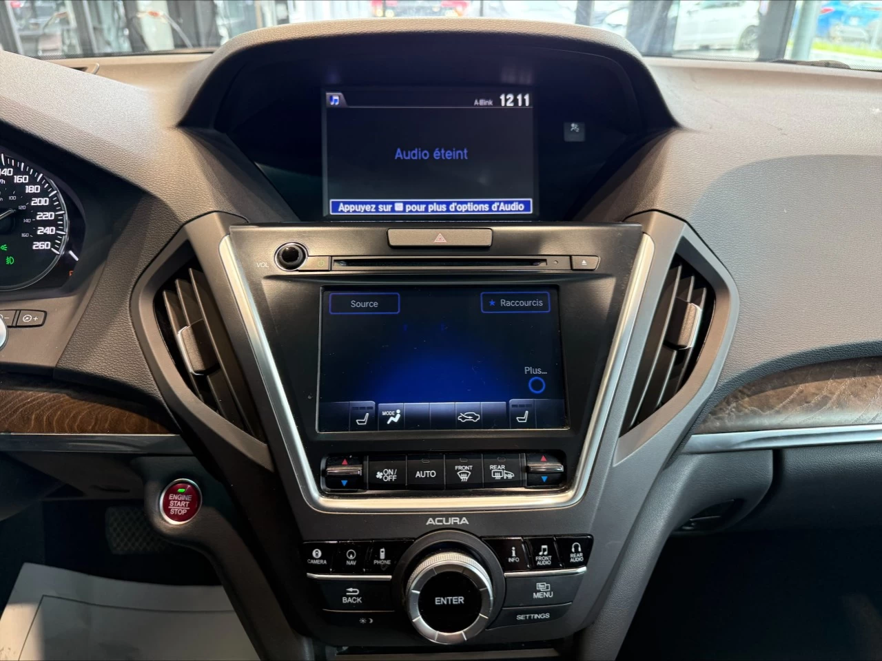 2017 Acura MDX Elite Pkg https://www.acuramontrealcentre.com/resize/b990ff35b810a3abc0cc817b2ca24889-1