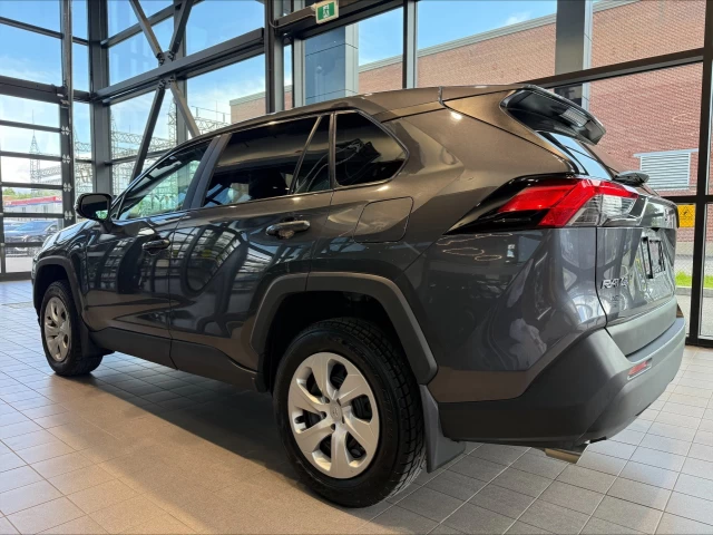 Toyota RAV4 LE 2023