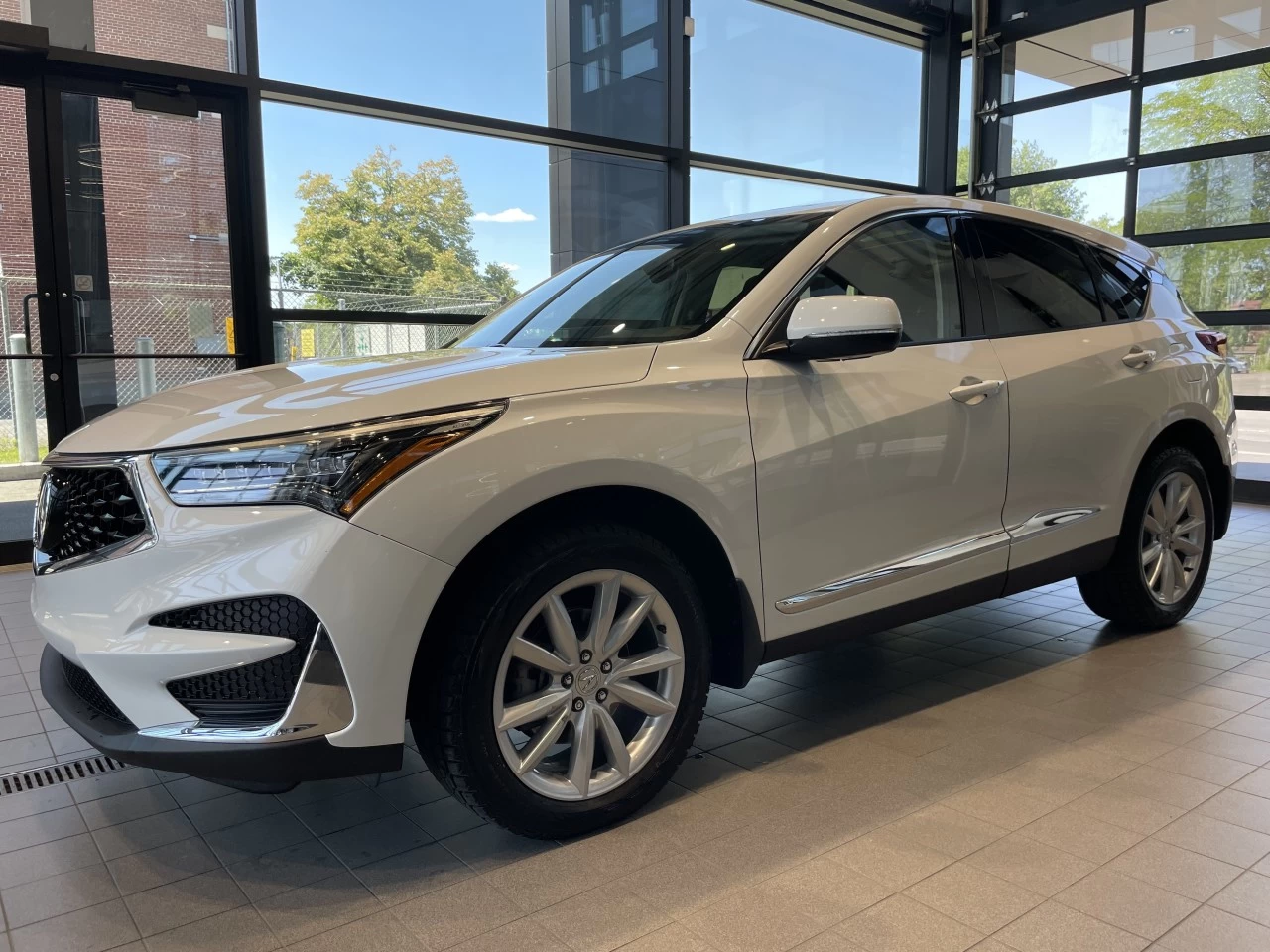2021 Acura RDX Tech https://www.acuramontrealcentre.com/resize/b990ff35b810a3abc0cc817b2ca24889-1