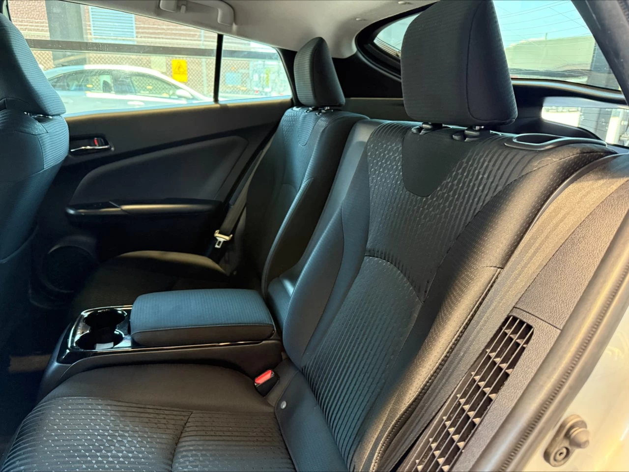 2019 Toyota Prius Prime Auto https://www.acuramontrealcentre.com/resize/b990ff35b810a3abc0cc817b2ca24889-1