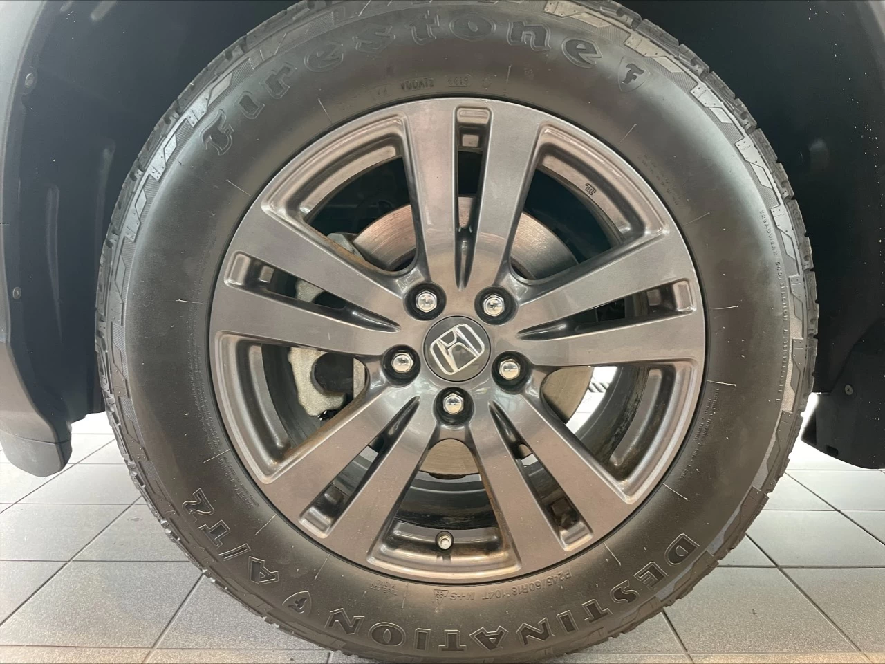 2017 Honda Ridgeline Sport https://www.acuramontrealcentre.com/resize/b990ff35b810a3abc0cc817b2ca24889-1