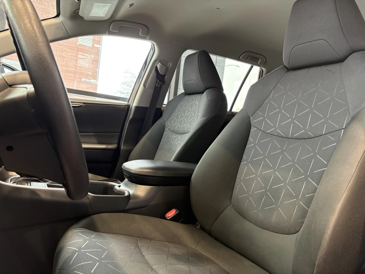 2024 Toyota RAV4 LE Main Image