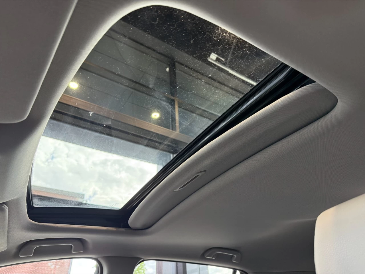 2018 Acura RDX Tech https://www.acuramontrealcentre.com/resize/b990ff35b810a3abc0cc817b2ca24889-1