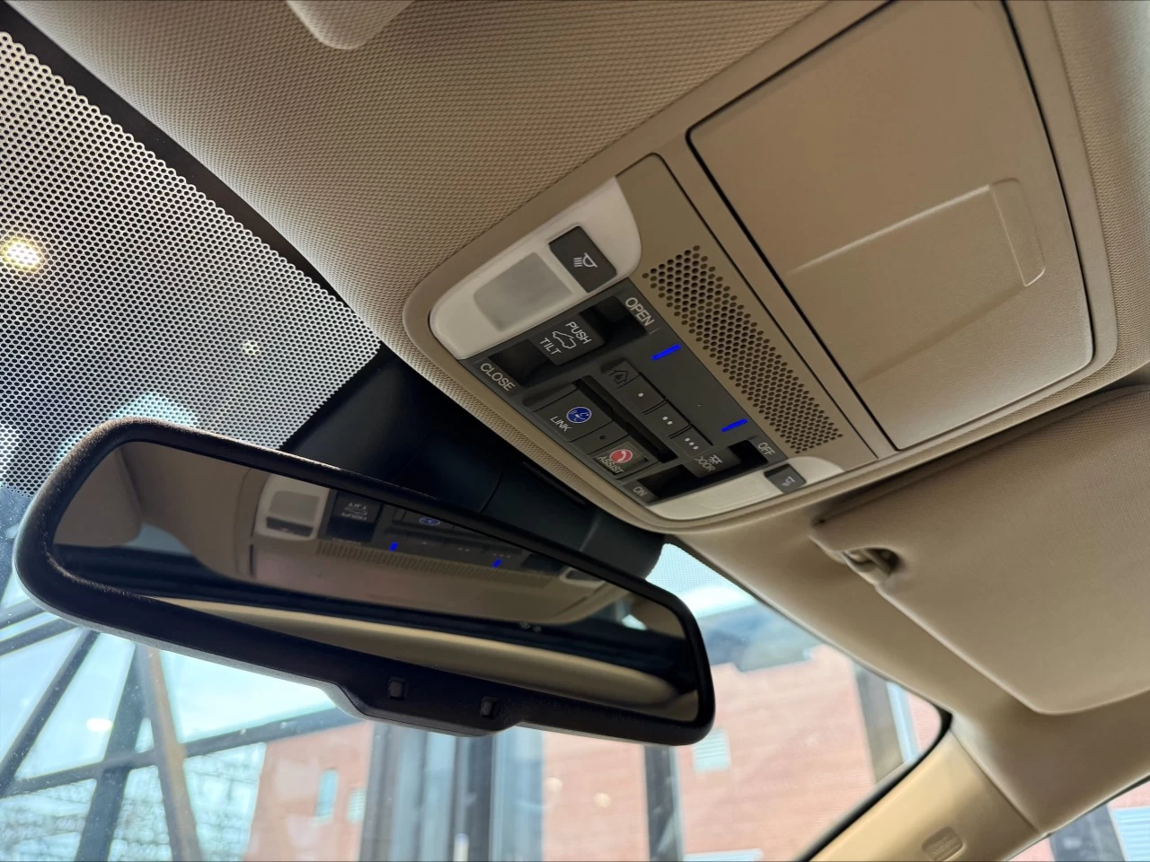 2018 Acura RDX Elite https://www.acuramontrealcentre.com/resize/b990ff35b810a3abc0cc817b2ca24889-1