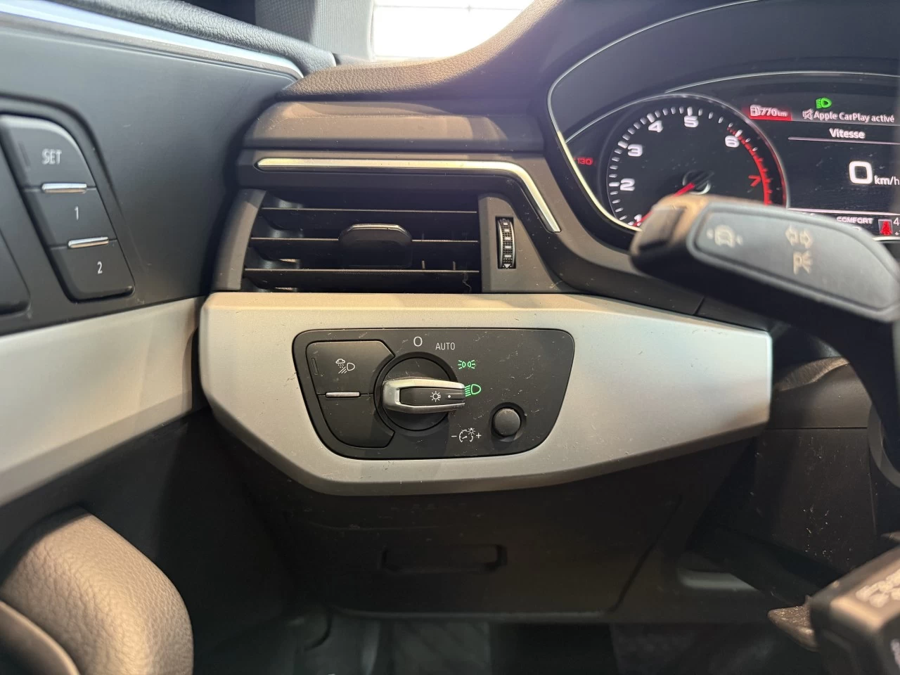 2021 Audi A4 Quattro Komfort 45 TFSI https://www.acuramontrealcentre.com/resize/b990ff35b810a3abc0cc817b2ca24889-1