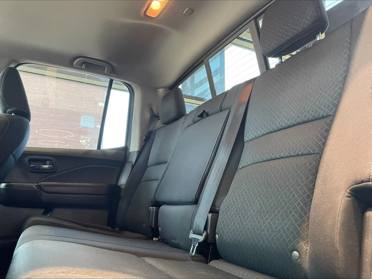 2020 Honda Ridgeline Sport https://www.acuramontrealcentre.com/resize/b990ff35b810a3abc0cc817b2ca24889-1