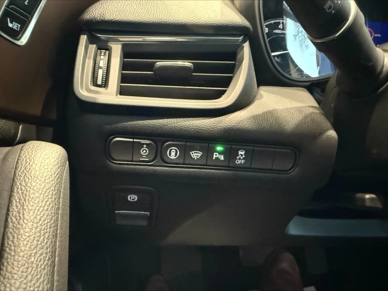 2021 Acura TLX Tech https://www.acuramontrealcentre.com/resize/b990ff35b810a3abc0cc817b2ca24889-1